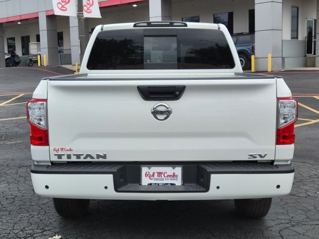 2021 Nissan Titan SV